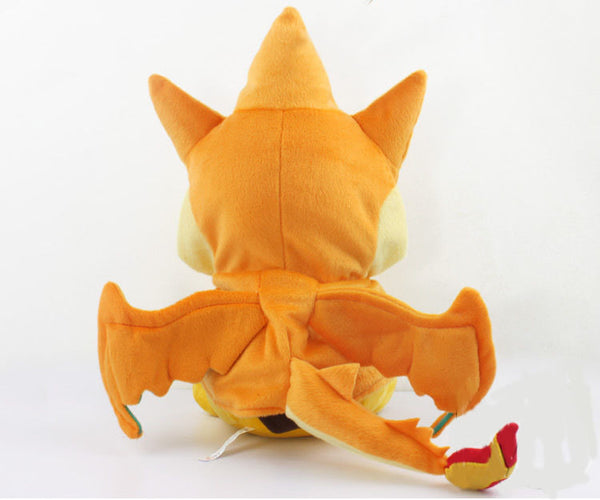 Pokemon Pikachu Cosplay Charmander!